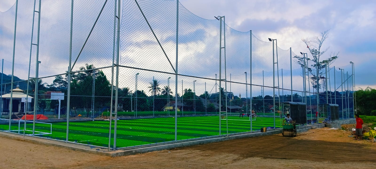 Proyek Lapangan Badminton